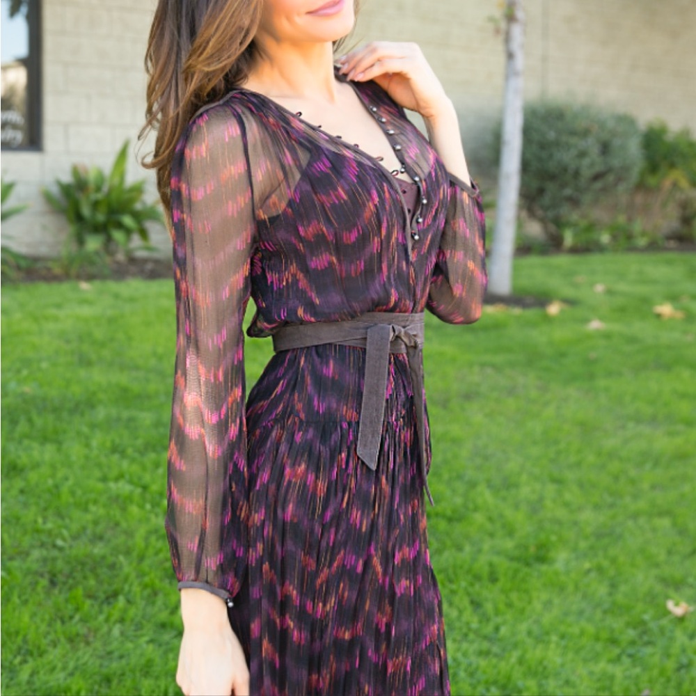 Of Two Minds size Medium
Silk Long-Sleeve Maxi Dress